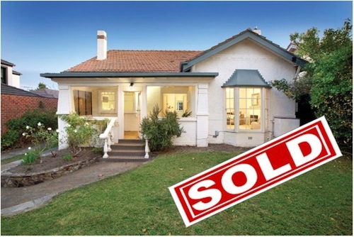 8 Dene Avenue, Malvern East